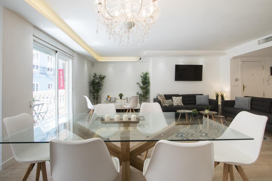 Stylish *NEW* Apartment in Alicante w/ 4 bedrooms
