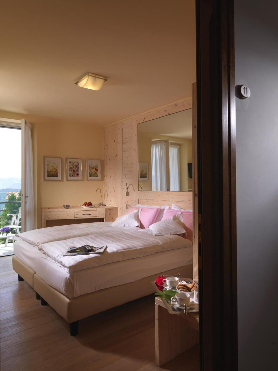 Hotel Miralago