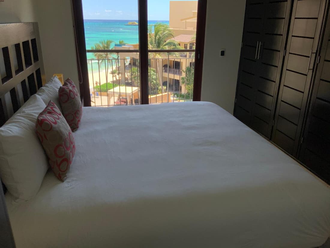 Open ocean view 2bdrs condo 4th floor at ELFARO by DPM