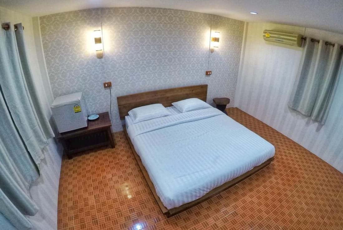 T & T Hostel Kanchanaburi