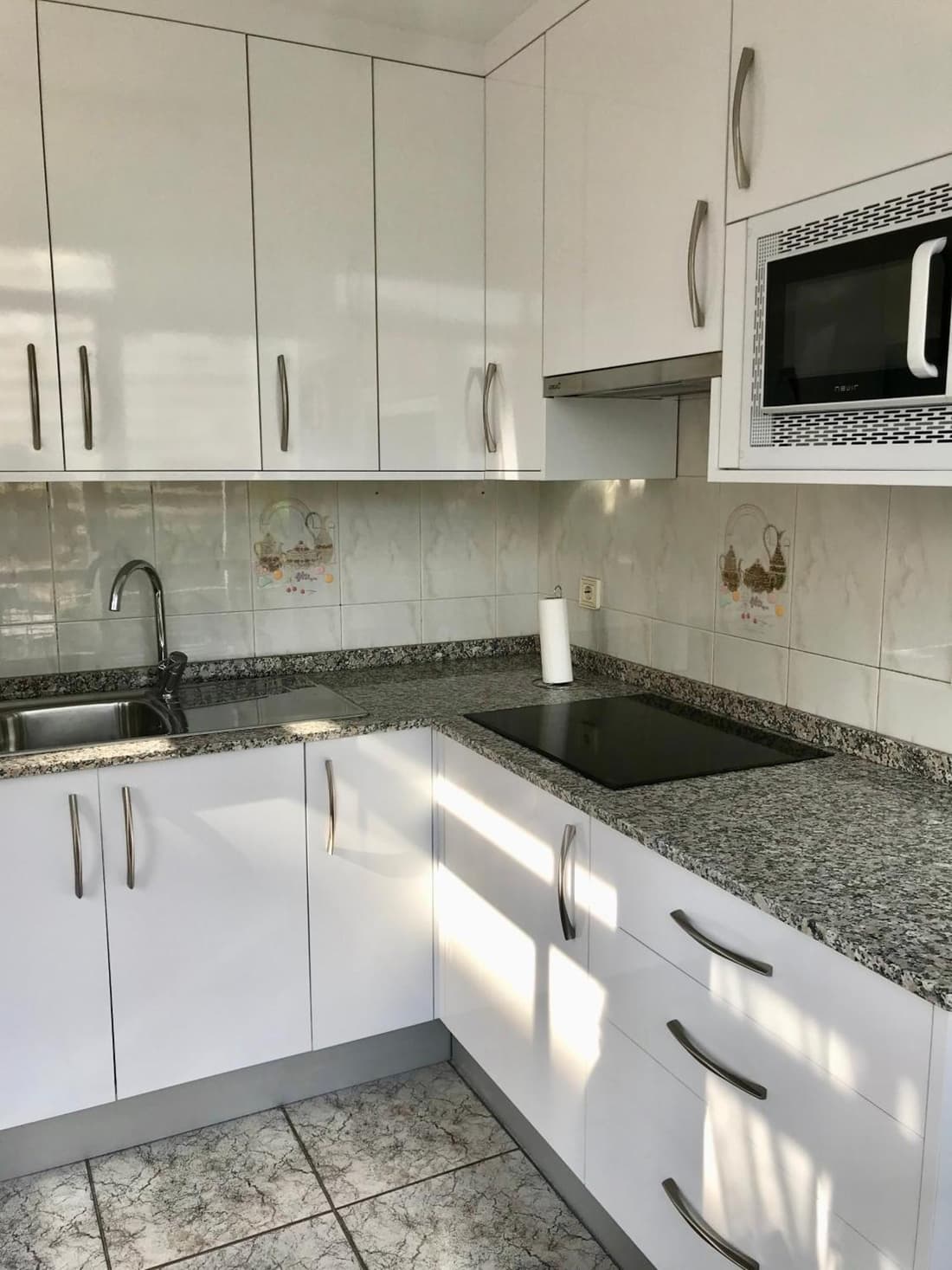 Apartamento en Plaza Triangular y muy cerca de la playa