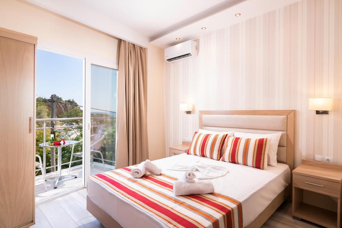 Star Bay Luxury