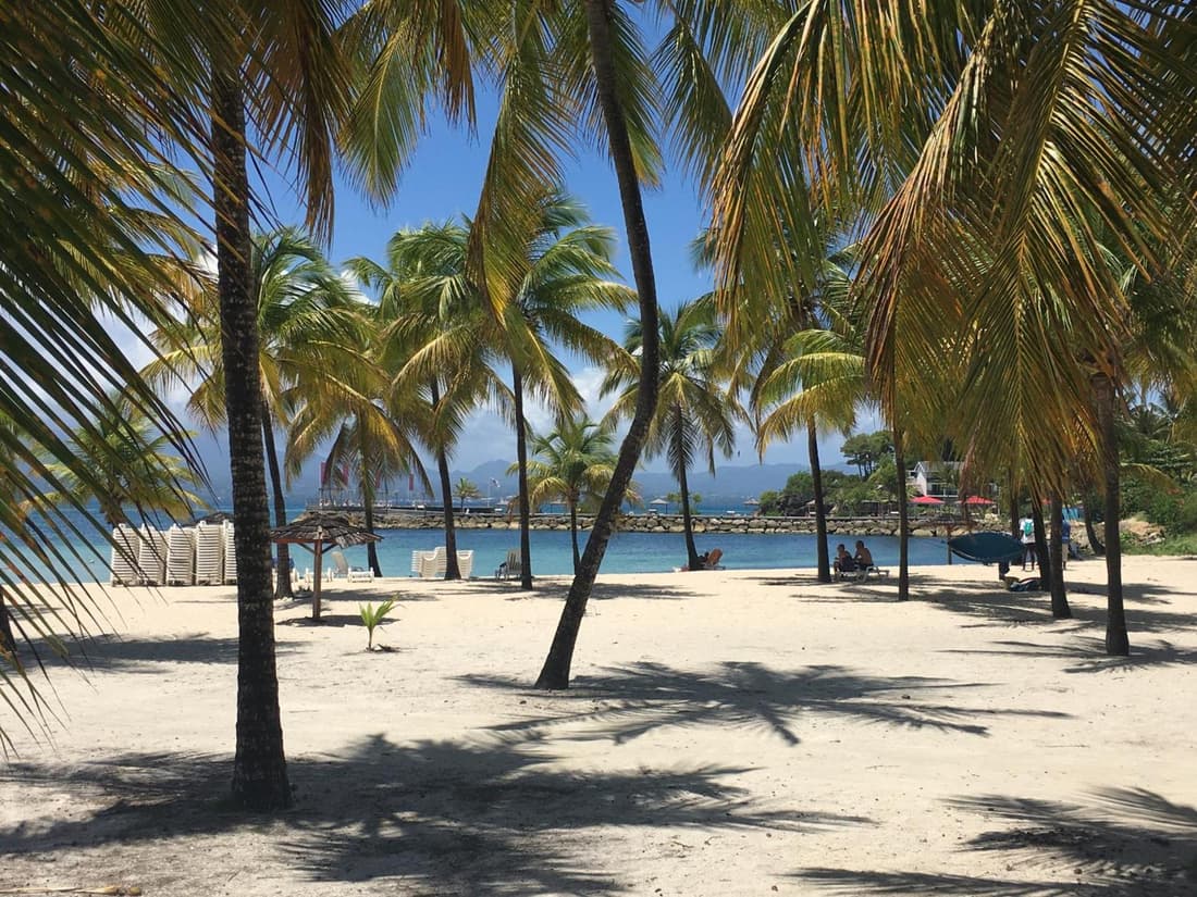 Studio vue mer Le Gosier sans coupure d'eau