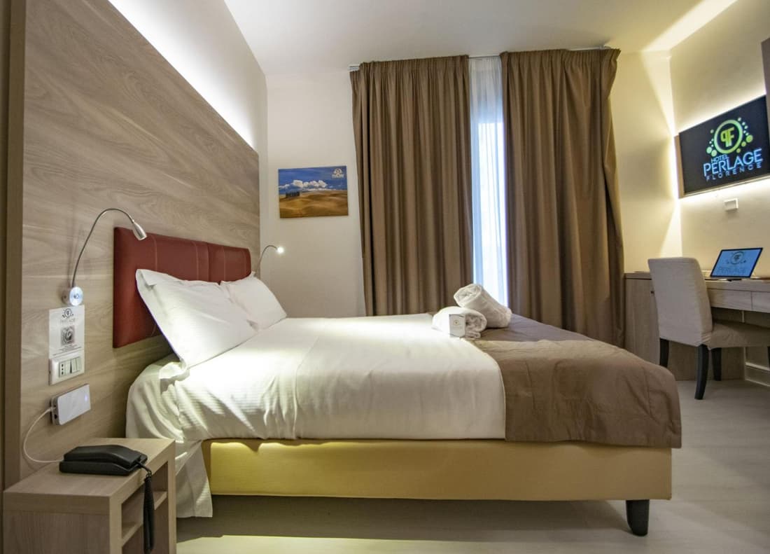 Hotel Perlage Florence -with Private Parking & Fast Wifi