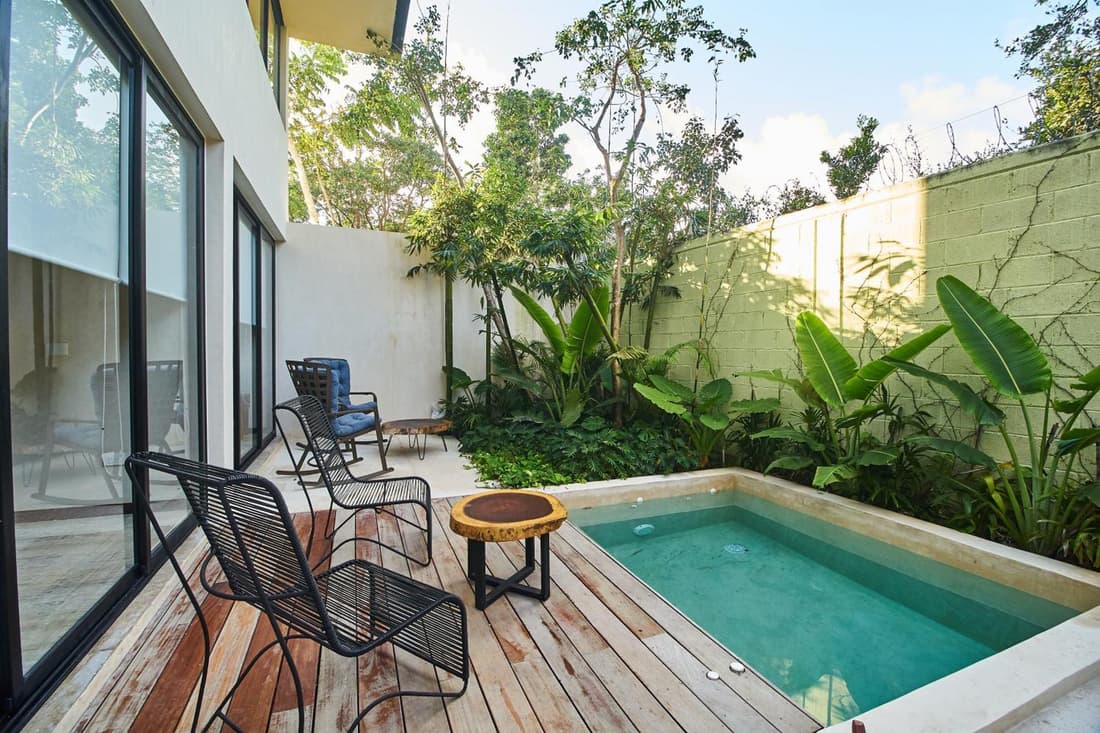 Don Quijote - Private pool & Beach club access