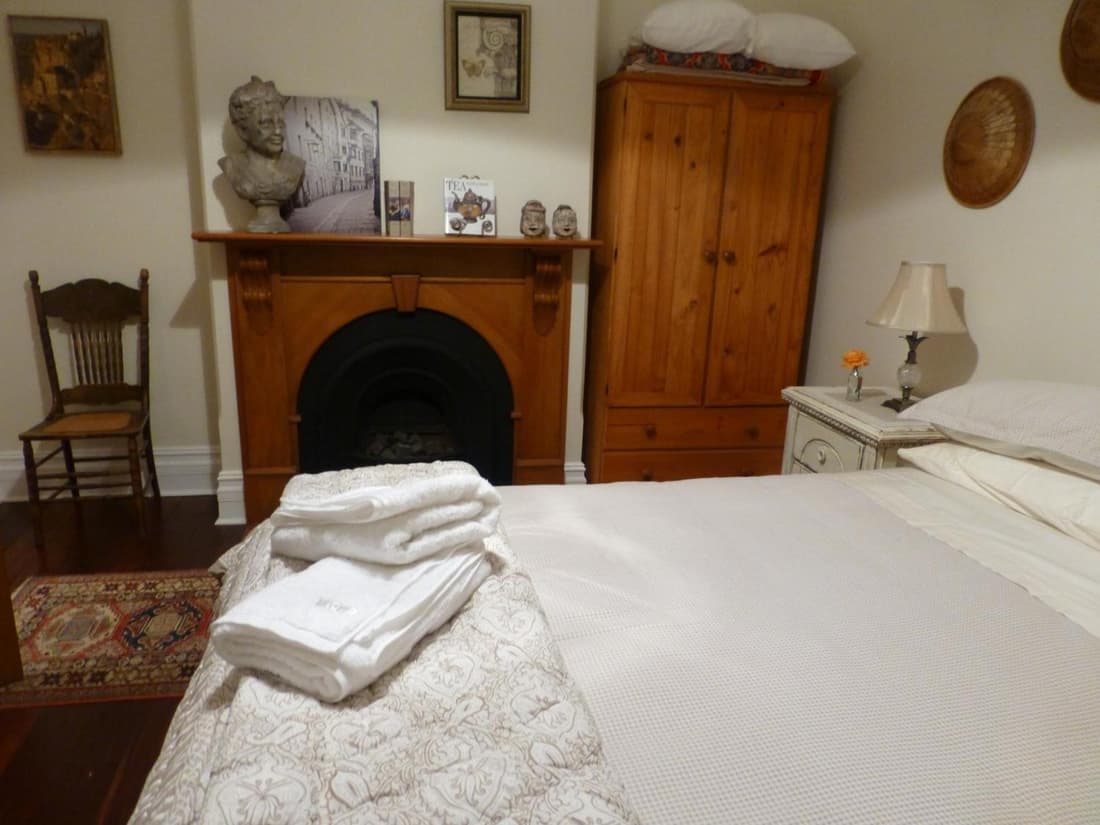 Lakeside Bed & Breakfast