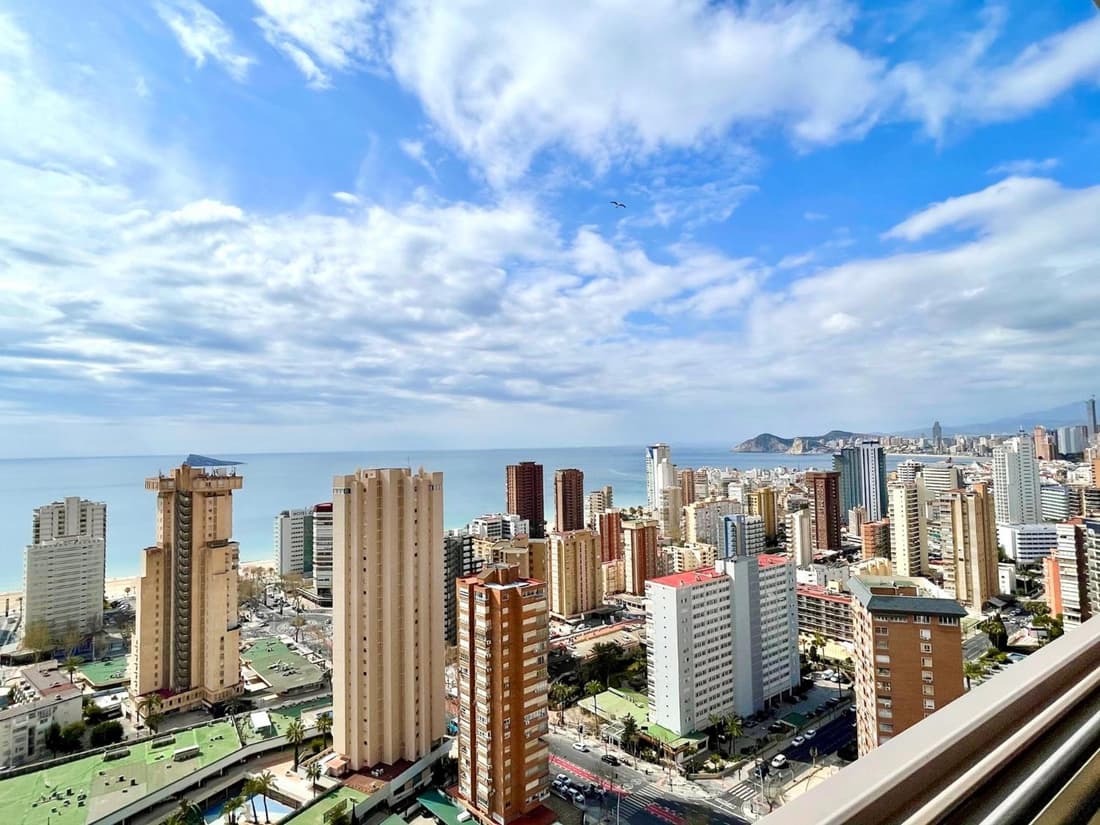 Los Gemelos 20 - Aloturin Benidorm