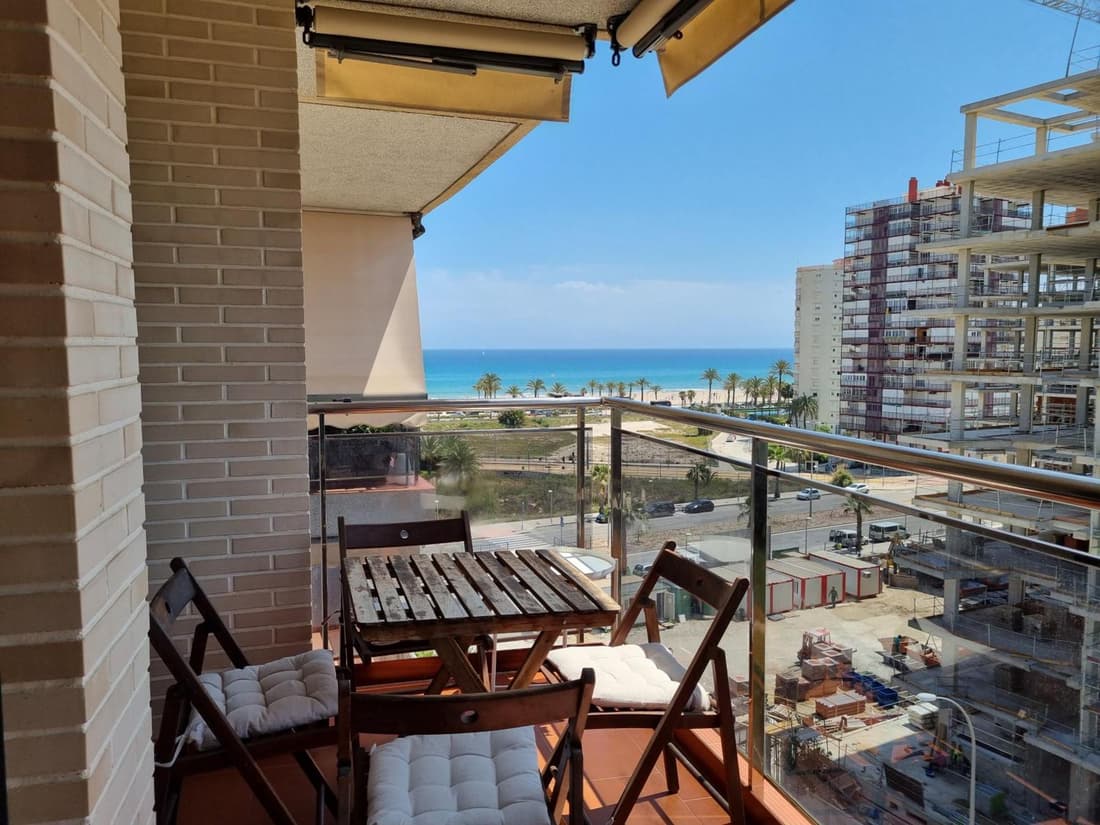 Apartamento con vistas al mar