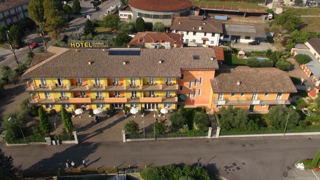 Hotel Confine