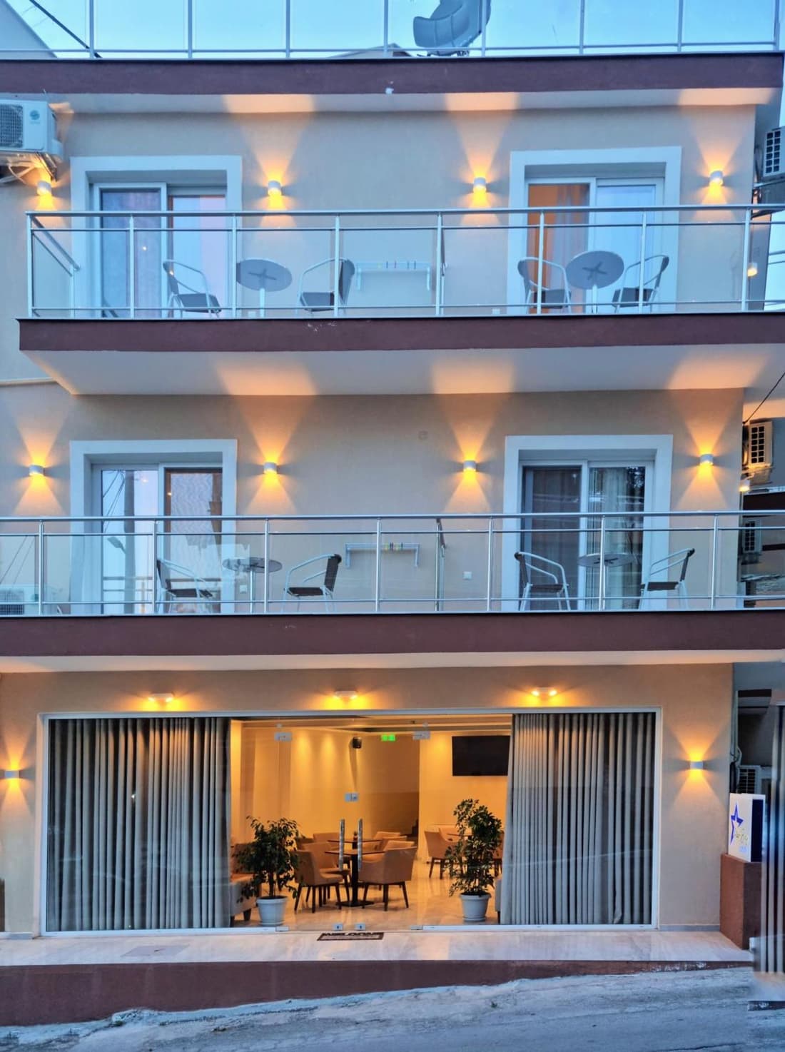 Star Bay Luxury