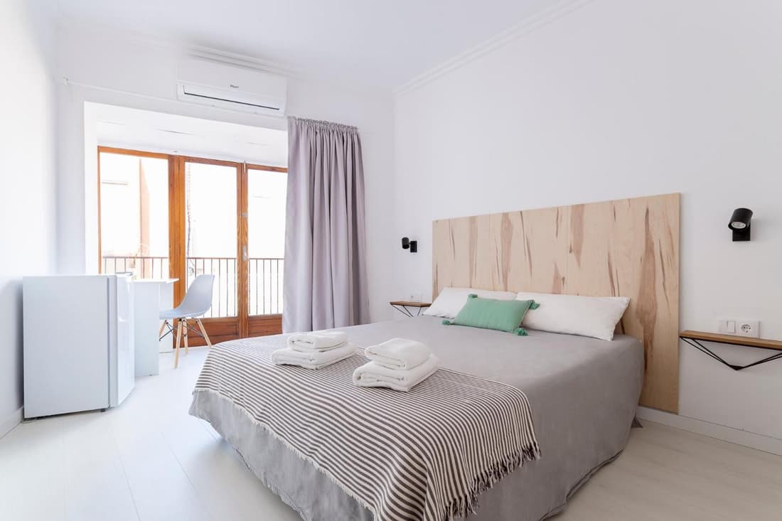 HB ROOMS - Casa M&J Guest House