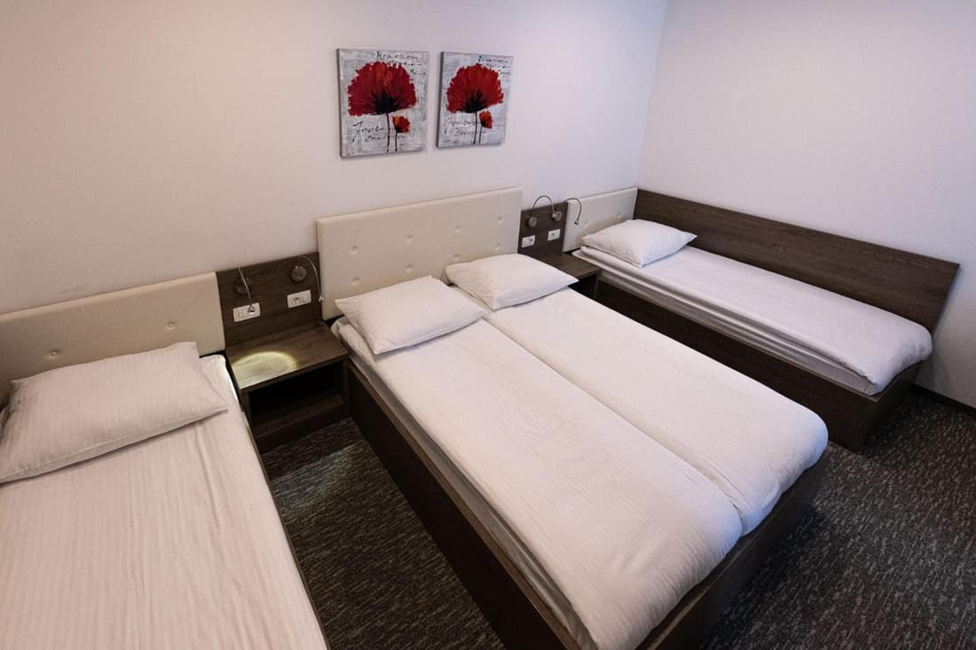 Apartmaji in sobe RaMar