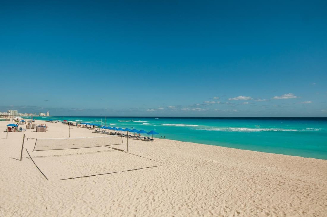 HotelZone L17 Beach Access