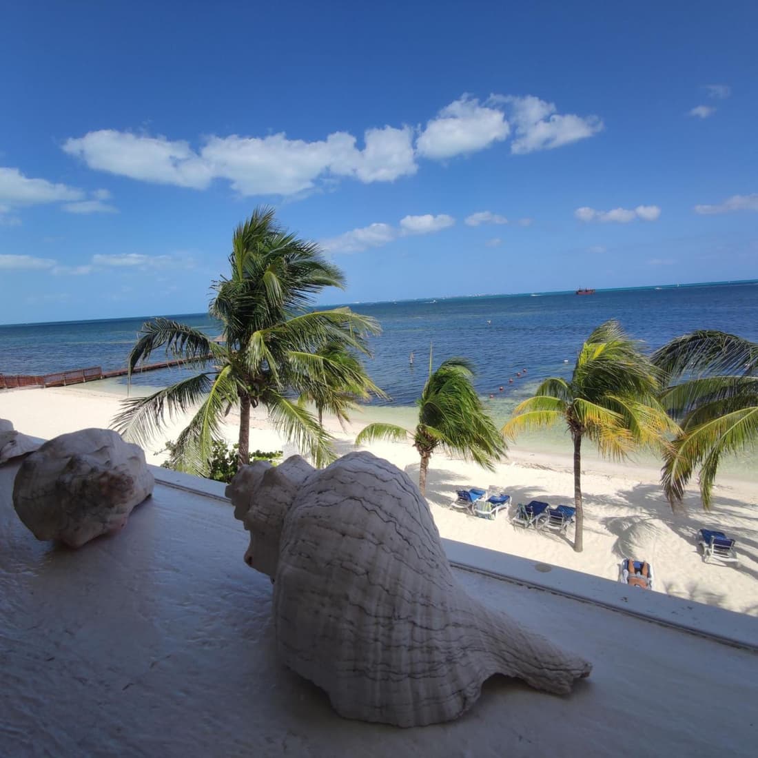 Bella Beach Condo Cancun