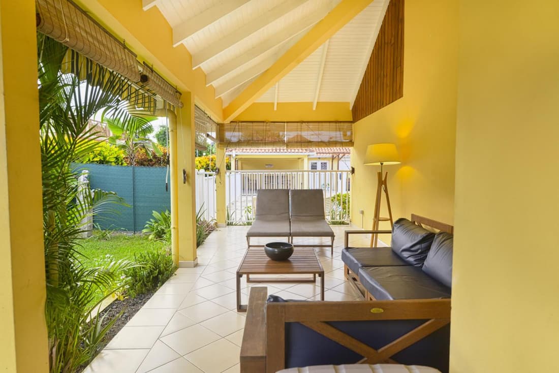 Suite duplex avec piscine- jardin privée - 3 chambres - BED AND COFFEE FAMILY