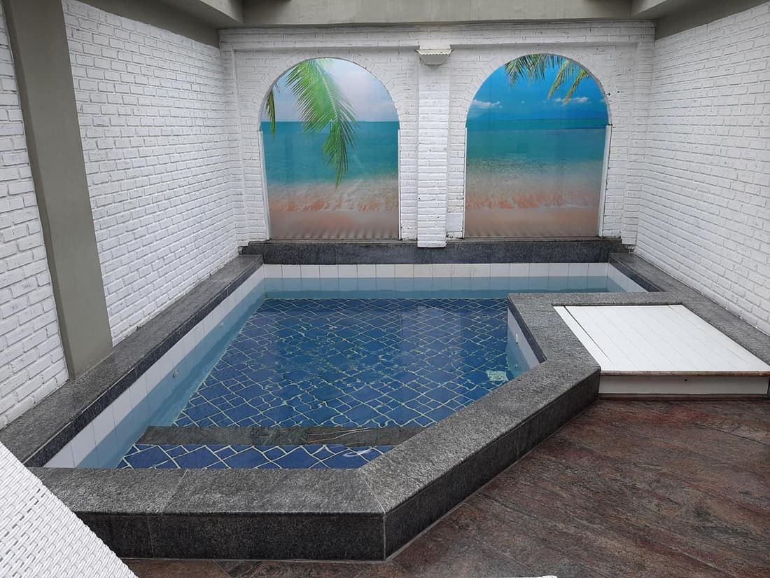 BAMBINA HOTEL -Adultos Somente