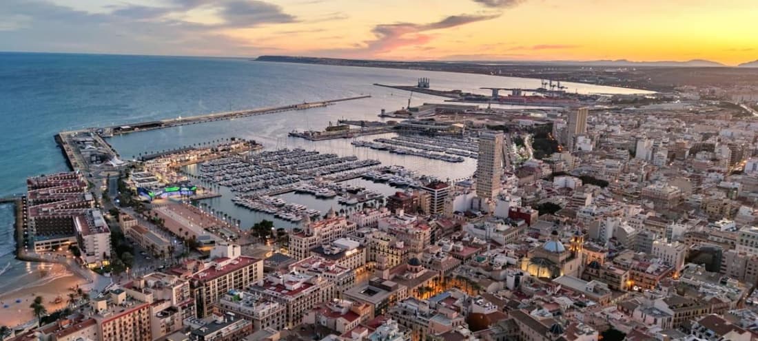 Donoso Cortes Apartment - Alicante
