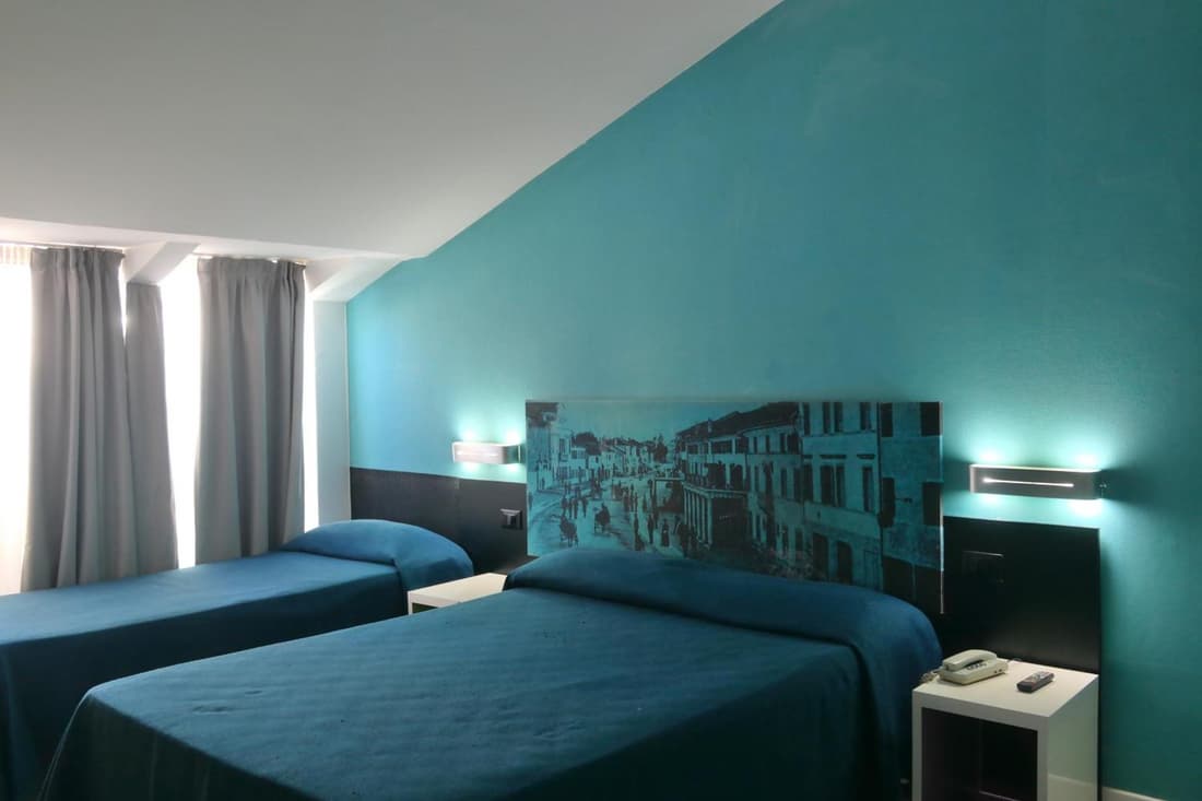 Hotel Mondial