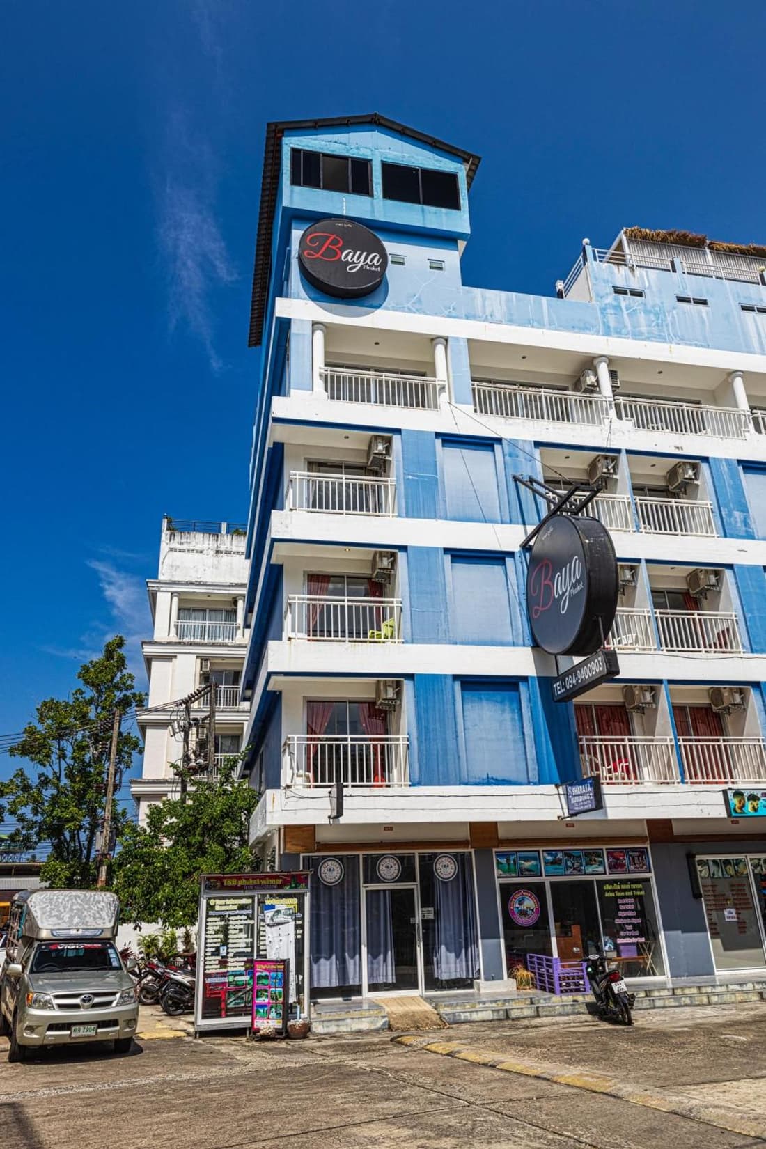 Hotel Baya Phuket - Rooftop Pool, Next to Food Market & Steps to Beach