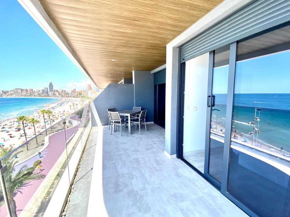 Exclusive Apartments on the first line of Benidorm Sol y Mar