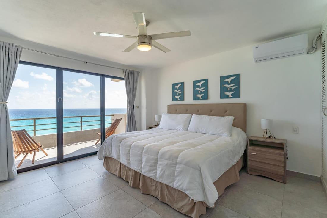 Sparkling Ocean View in Cancun
