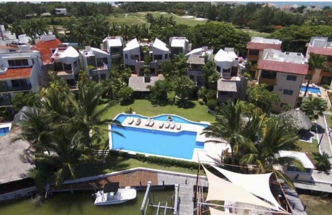 Villas La Marina