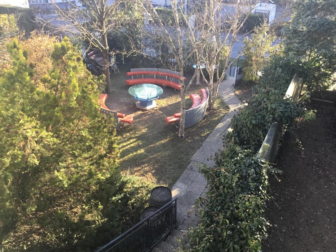 Suburb Hostel