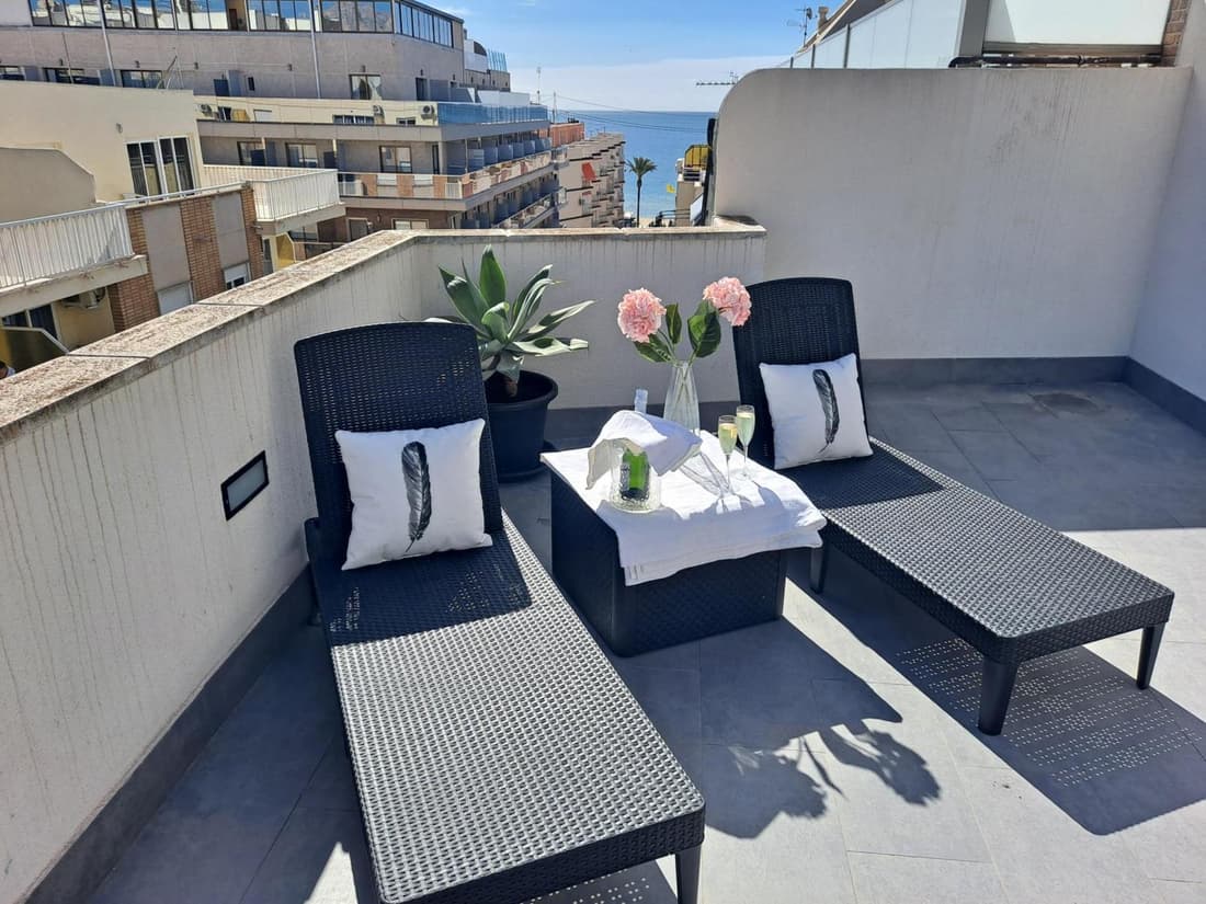LEVANTE SUITES