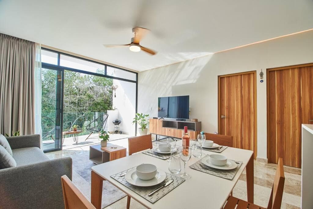 Elena 101 beautiful one bedroom in Aldea Zama