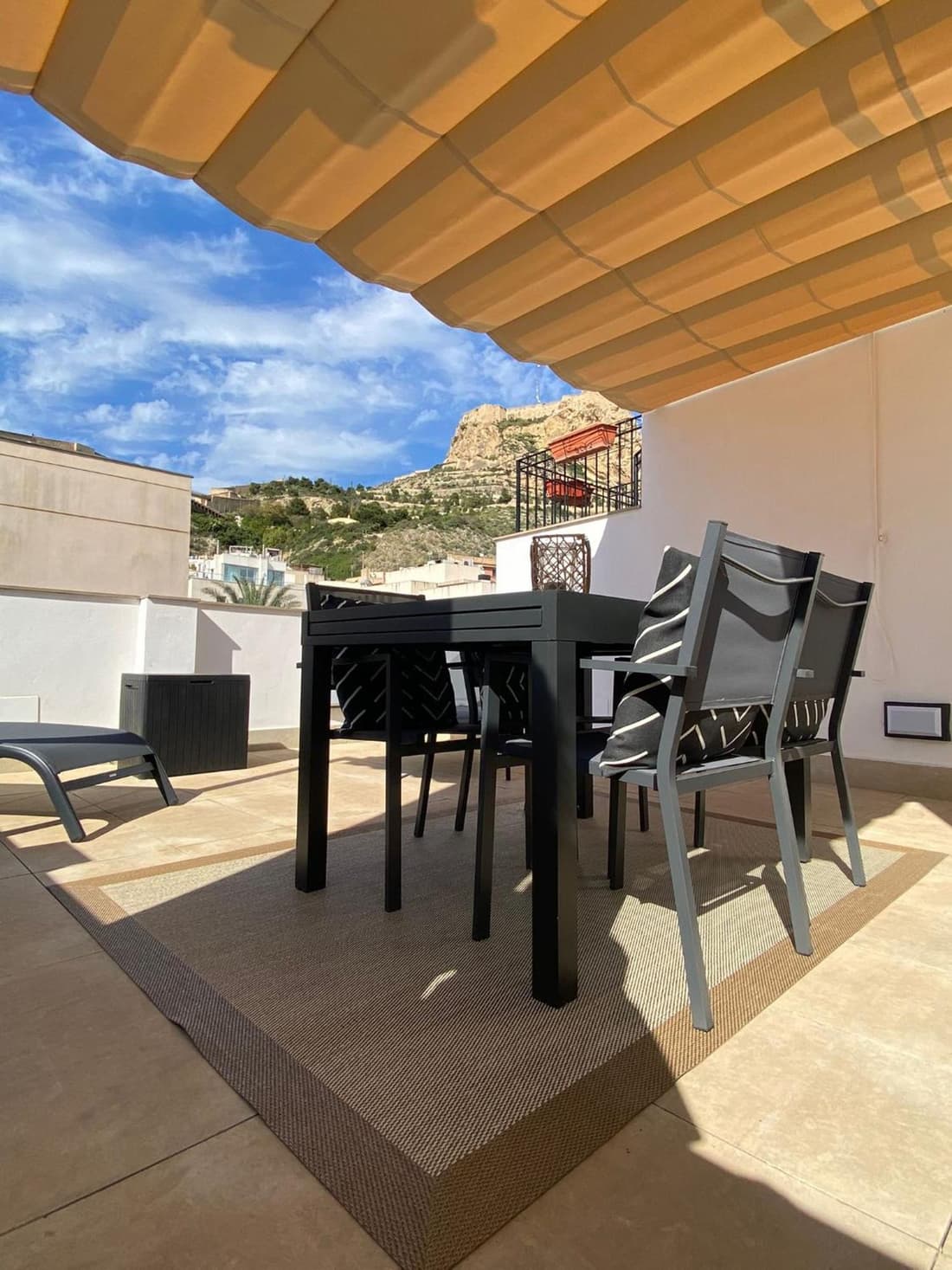 Apartamentos Cisneros