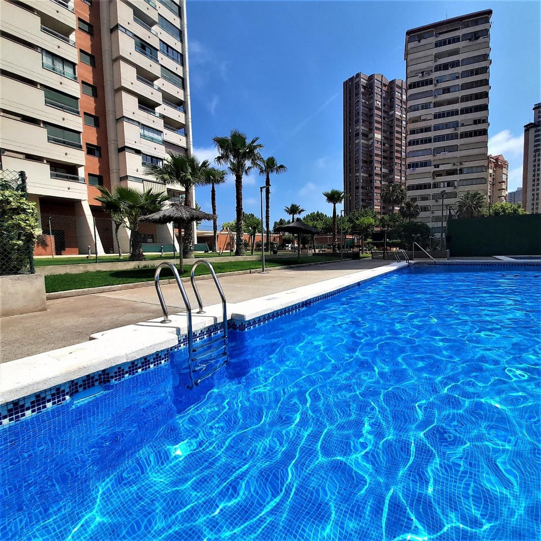 Torre Sol Lux Apartment 12 floor , parking,