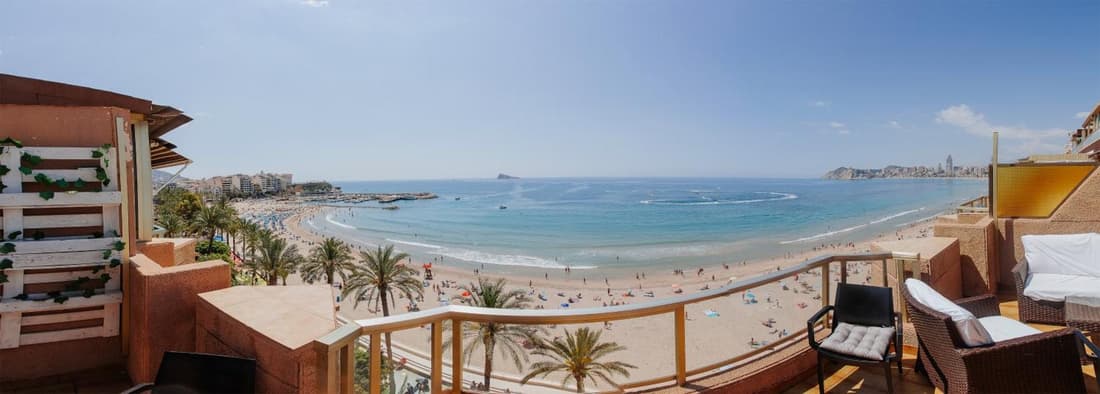 See The Sea - Mirando al Mar & APLUS Apartamentos