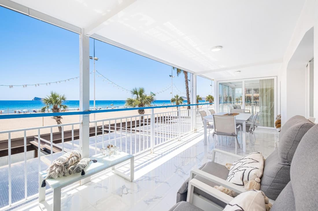 Copacabana Deluxe 1-A Levante Beach