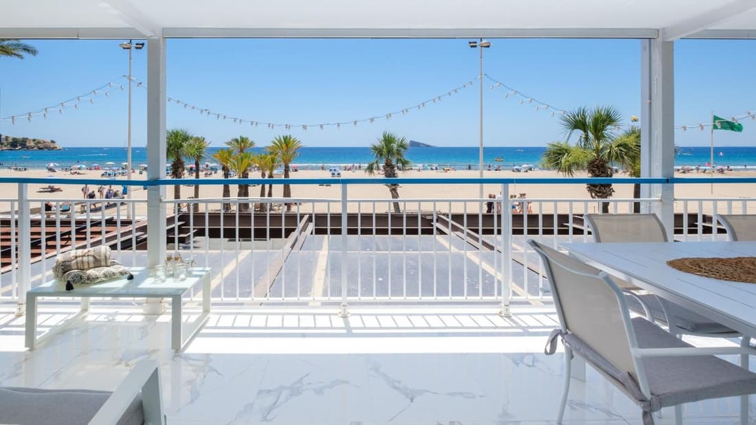 Copacabana Deluxe 1-A Levante Beach