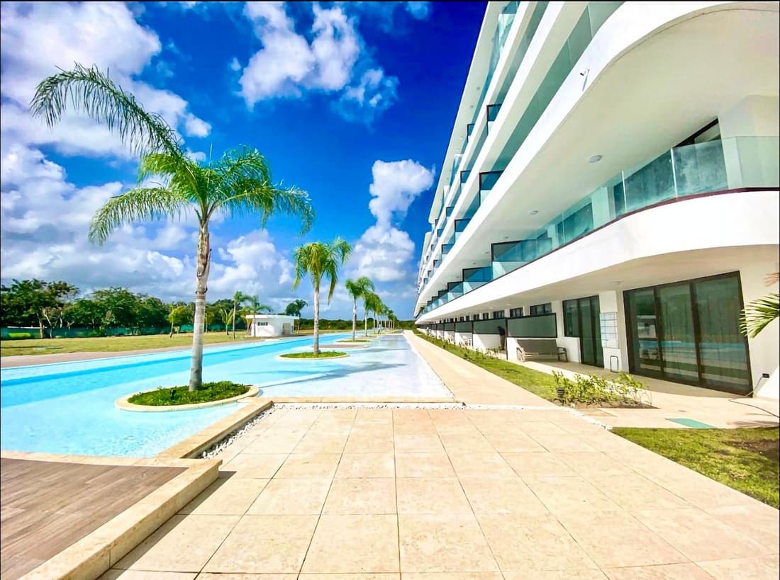 Apartment With Pool And Golf View