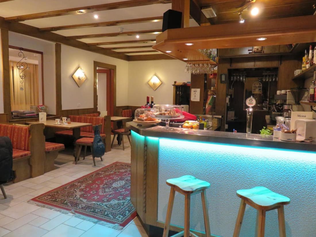 Hotel alle Rose Family inspired garden and SPA