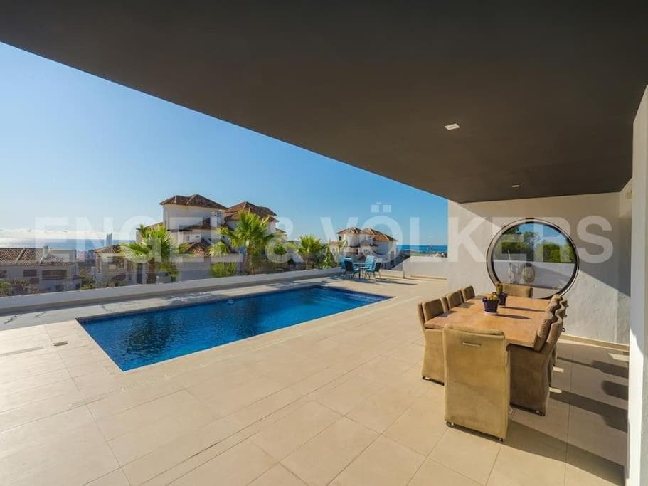Villa in Finestrat