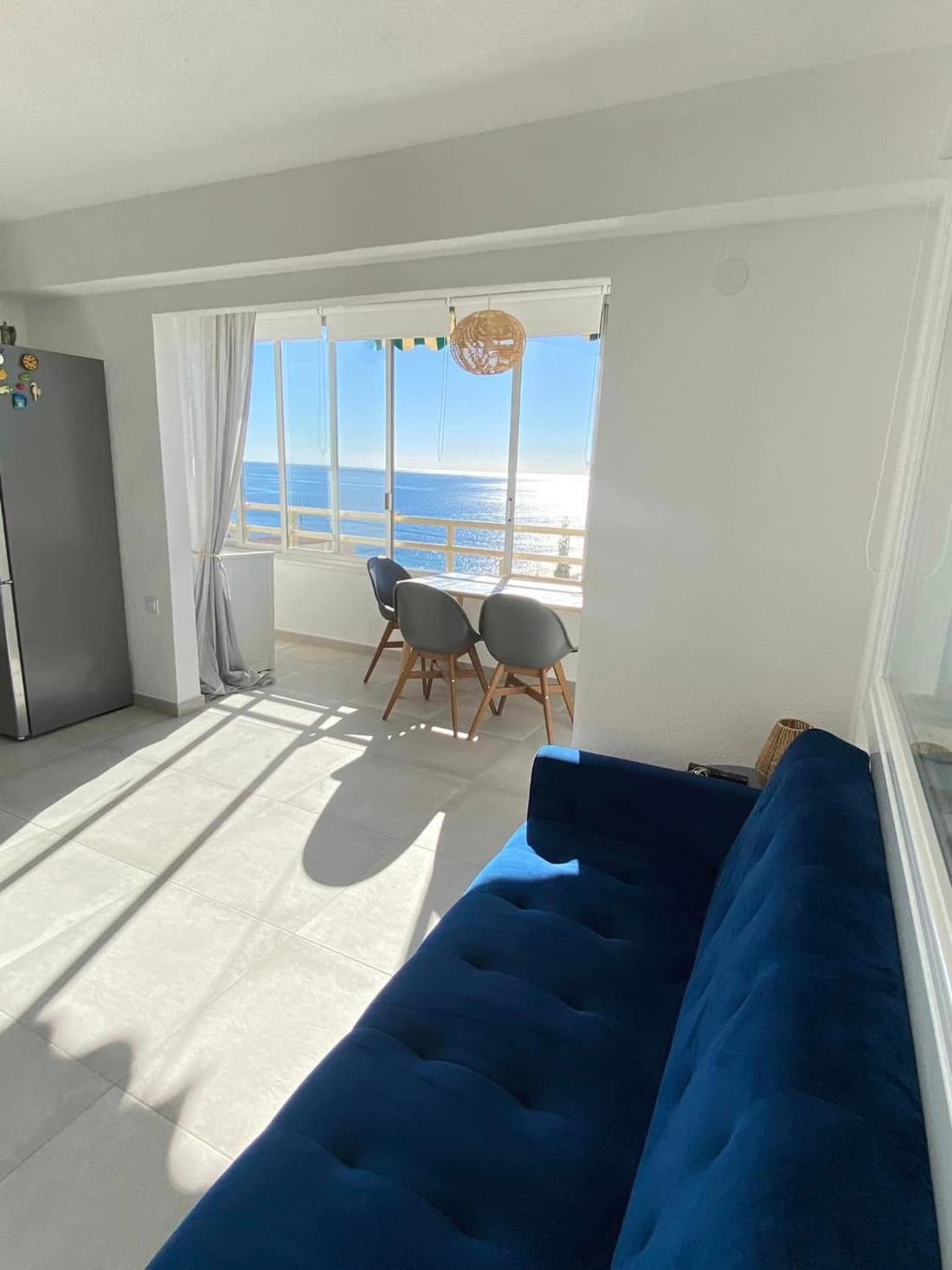 Beach front apartament with beautiful sea view