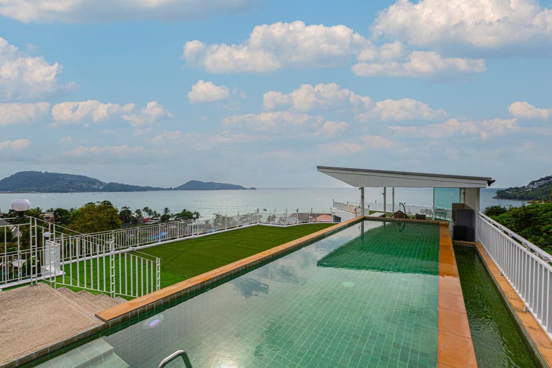 Rossarin Sea View Patong