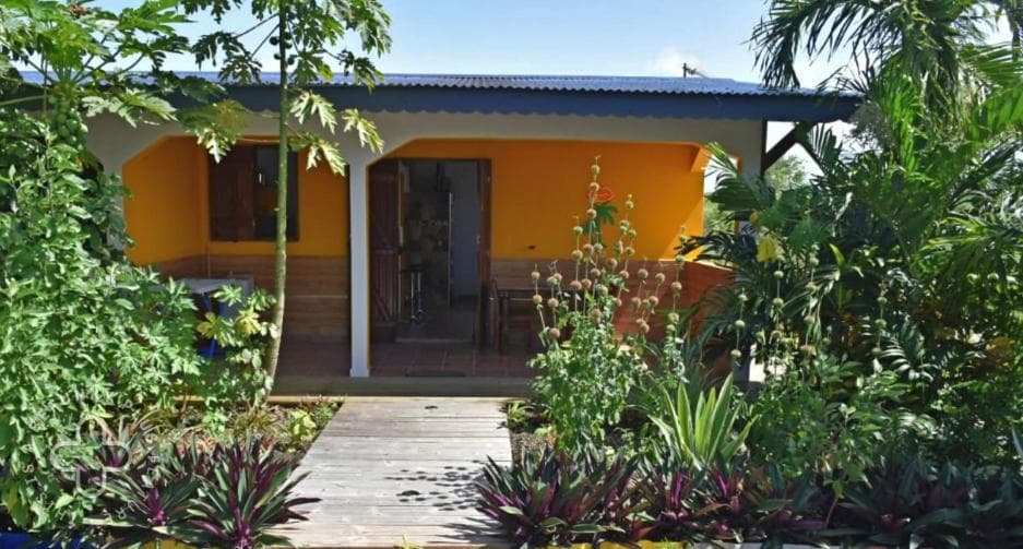 Petite maison toute équipée pour déconnexion en pleine nature