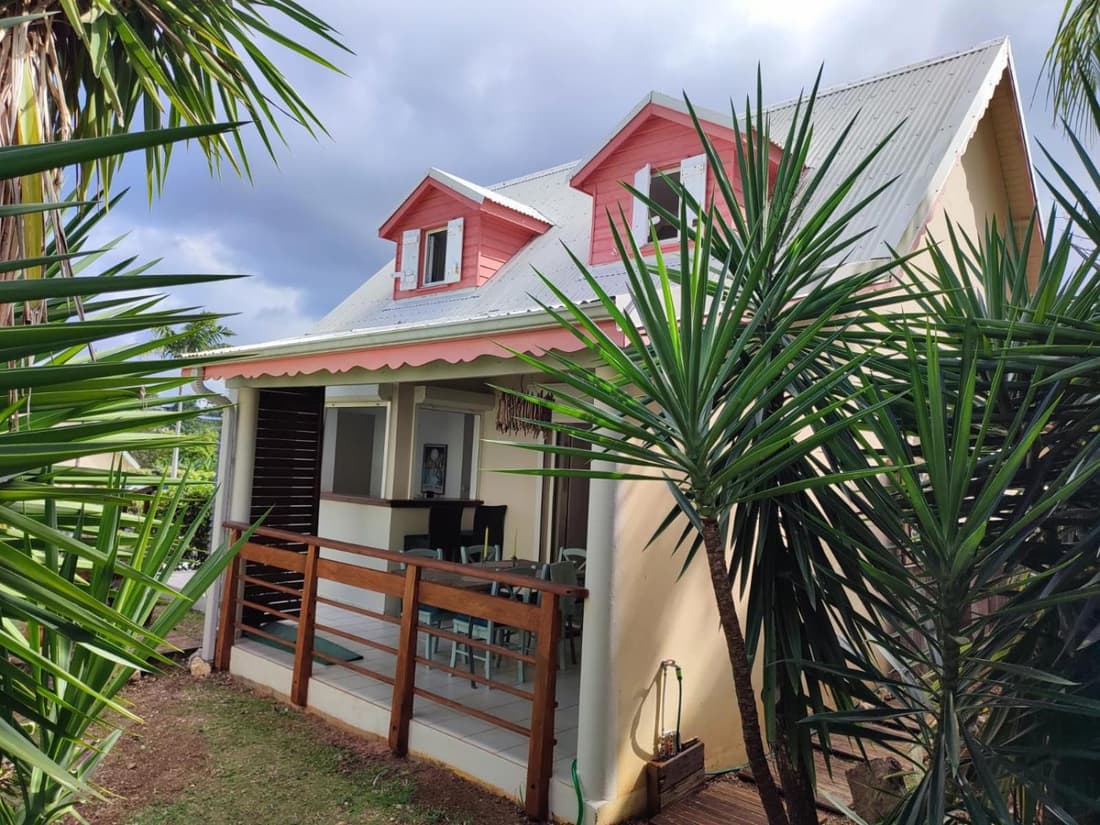 Charmante villa avec accès direct à la mer