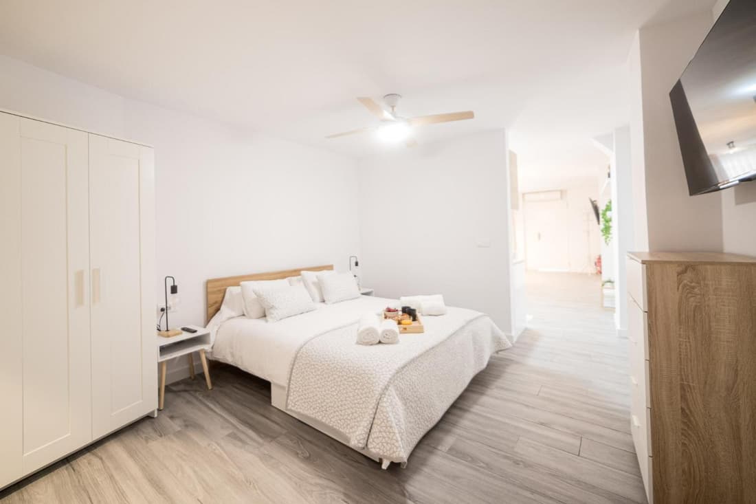 Moonkey - Apartamento mediterráneo con jacuzzi y luz natural