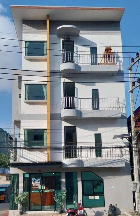 Ava 2 Budget Hotel Koh Tao
