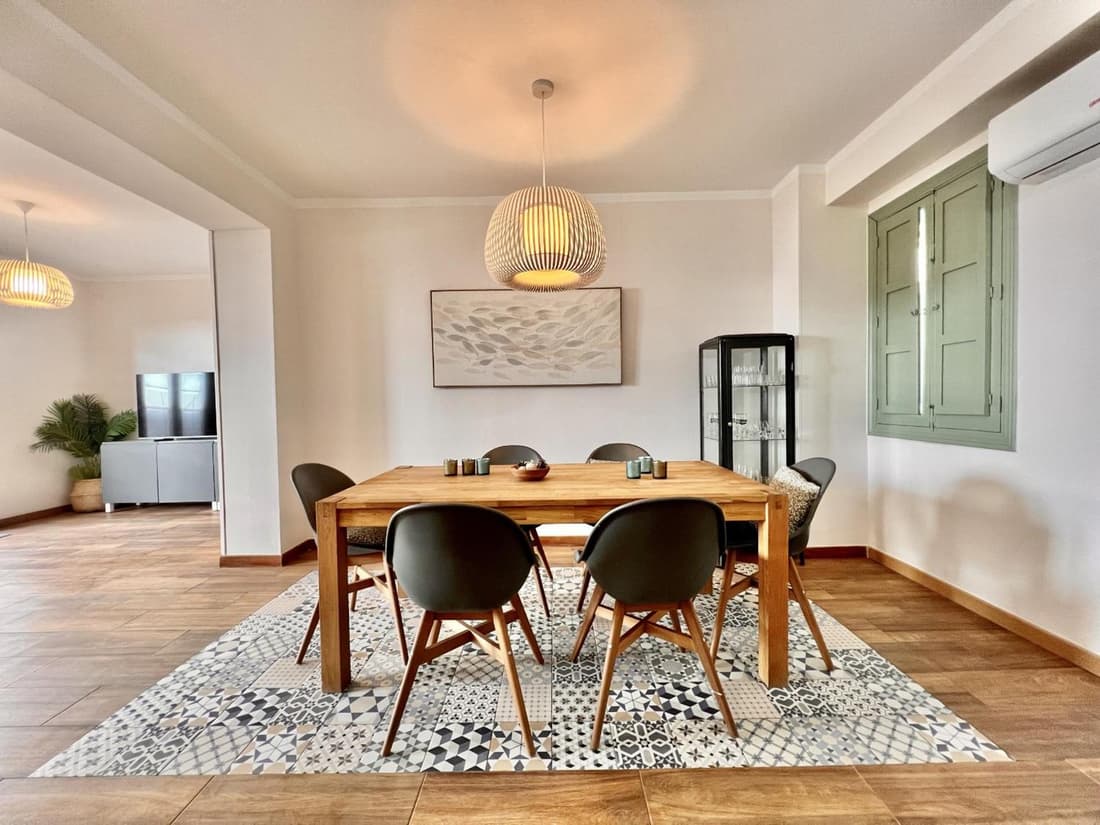 Downtown apartment by United renters