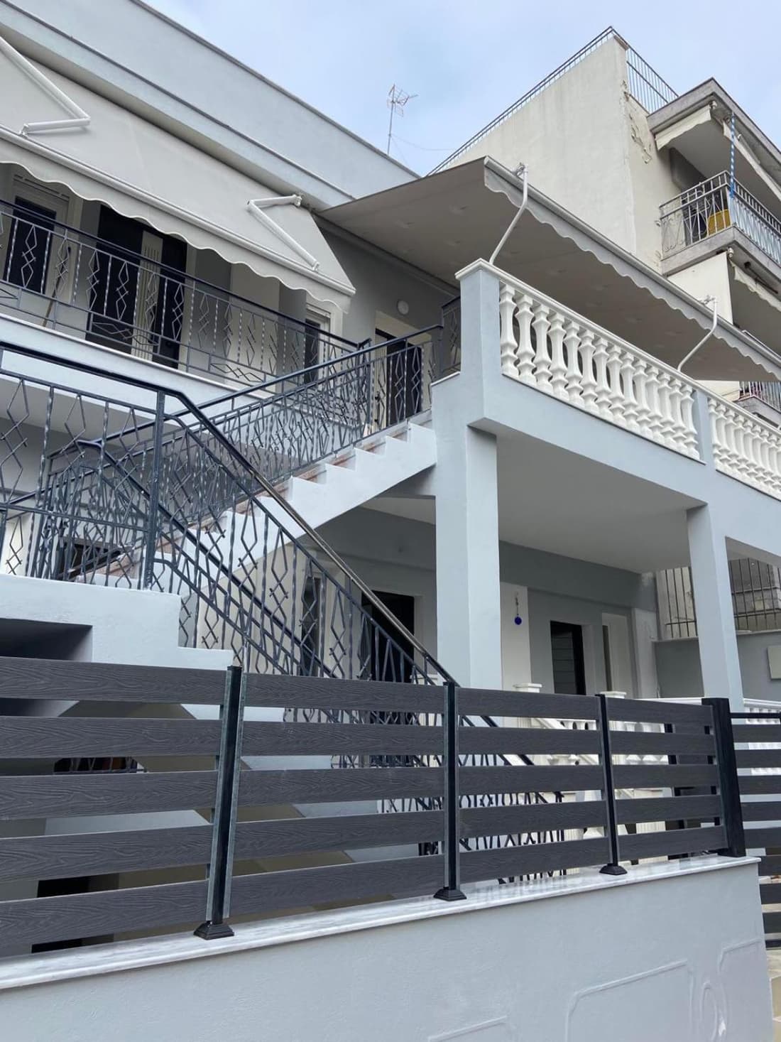 Ifos Apartments