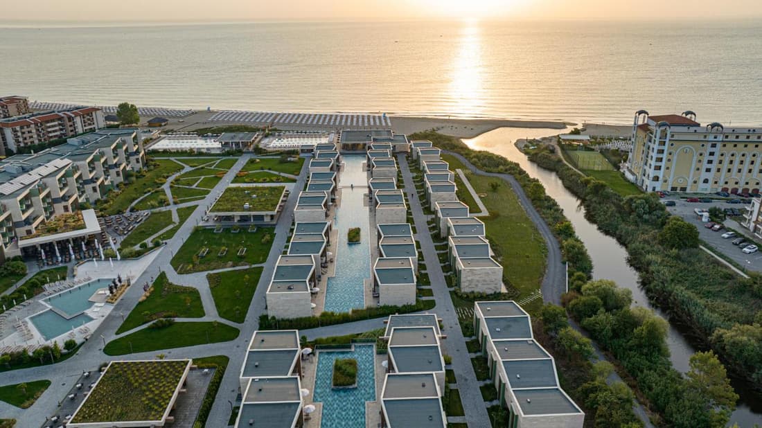HVD Reina del Mar - Premium Spa Service & Parking