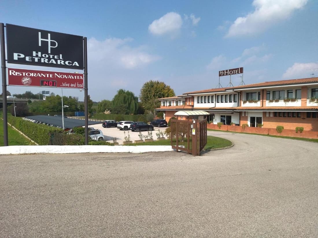 Hotel Petrarca