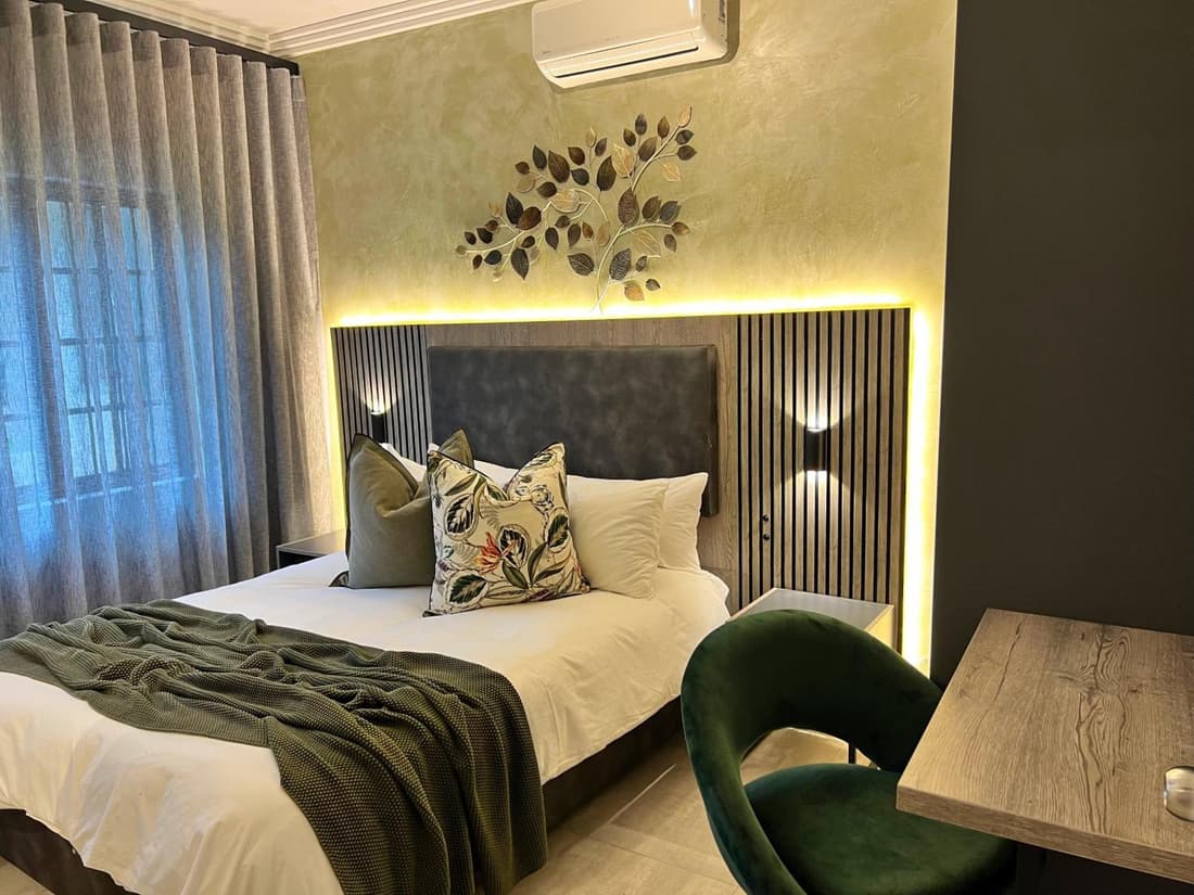The Cycad Lodge & Chalets