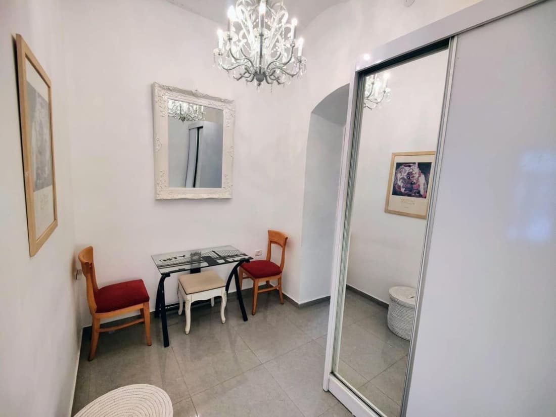 Habira Apartments
