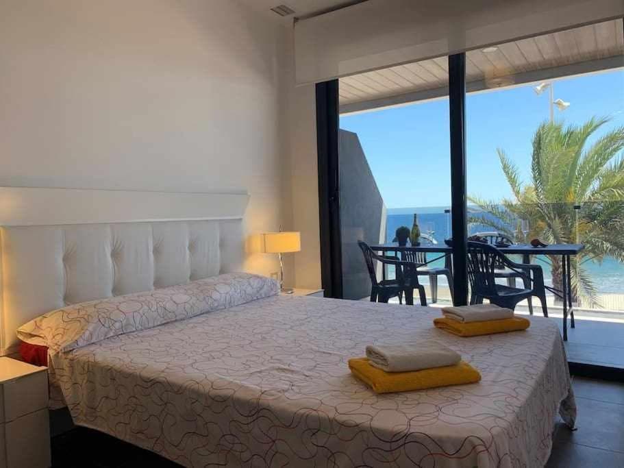 Apartamento de lujo en primera linea de playa
